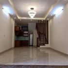 Bán nhà đẹp nội thất đầy đủ, ba gác đậu cửa phố Trần Khát Chân.