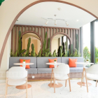 shophouse 2 mặt tiền đường lớn - nằm trong khu dân cự 10000 dân nội khu