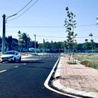 Cần bán miếng đất TP Đồng Xoài DT 6x25 150m2 hướng ĐN đ13m TT 40% nhận nền