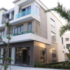 Bán Căn Shophouse 120m2, mặt đường 56m, DA Centacity Vsip Từ Sơn, Giá 12 tỷ