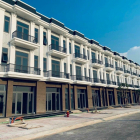 Hàng hiếm shophouse, nhà phố chợ Bình Chánh, thanh toán trước 20%
