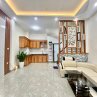 3,85 tỷ - Nhà đẹp, ở luôn, phố Khương Đình 37m2, 4 tầng