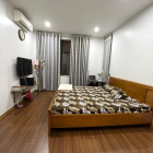 Trích sài - ô tô tránh, ô tô vào nhà- Kinh doanh - gần Hồ Tây. Giá 12.5 tỷ