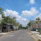 Cần bán ra gấp 5 lô trong KDC Tân Đô hay còn gọi là Hương Sen Garden