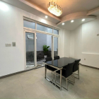 NHÀ HẺM XE TẢI QUẬN 10, 128M2, NGANG KHỦNG 5.3M, 4 TẦNG CHỈ 16.5 TỶ