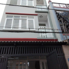 nhà mơi ở ngay hẻm 2 xe tải đỗ cửa chỉ 4,5 tỷ