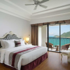 căn hộ Condotel Vinholiday Grand World Phú Quốc, view biển view hồ bơi
