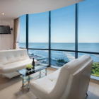 Chỉ từ 999tr sở hữu " Vĩnh Viễn " căn hộ cao cấp mặt biển vịnh Hạ Long