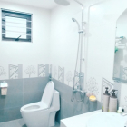 Bán nhà 5 tầng 42m2 mặt ngõ ô tô Nguyễn Phong Sắc giá 9.3 tỷ Lh 0386380199