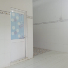 Cho thuê nhà mới xây 50m2 (4mx12m), ngã 4, quốc lộ 1A, đối diện bến xe,