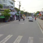 Cần sang nhượng đất MT Hoàng Hữu Nam, gần BXMĐ mới Quận 9, giá 2,8tỷ/100m2.SHR