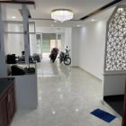 Mặt tiền thuận tiện kinh doanh, Gần Chợ Điện Tử Nhật Tảo, dt 40m2 Giá 12.8 Tỷ