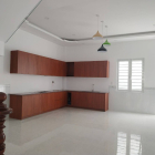 Cần thanh lý căn 1tret2lau ngay chợ Hưng Long Bình Chánh SHR full thổ