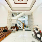 Bán nhà 1T3L sân thượng ngay vòng xoay phú hữu Q9 giáp Q2 giá tốt