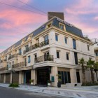 ĐỘC QUYỀN PHÂN PHỐI-Nhà phố 4 tầng Regal Pavillon-Tuyến Phố Đêm Bậc Nhất Đ.Nẵng