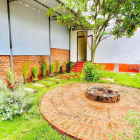 Nhà Mặt Tiền Y wang Kinh Doanh Đối Diện Trường C2