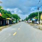 Đường QH 10m5, 145m2, giá 700trieu (htv), tiện ích xung quanh, sẵn sổ.