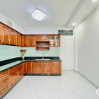 Nhà mới xây cuối năm 2022. Đường Đinh bộ lĩnh ngay bến xe miền đông.