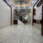 Bán đất ngõ phố phường Tân Bình, TP HD, 61m2, mt 4.5m, 3 tầng, sân đỗ xe, nhà đẹ