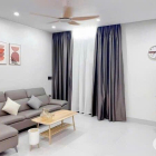 Có 1 0 2. Nhà sổ riêng thổ cư. Ngang 10m, 1/ đường Đồng Khởi, cây xăng 75 1km.