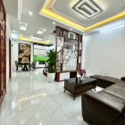 Nhà mới ở ngay – full đồ - 6 phòng ngủ