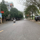 Bán lô đất 90m đất tái định cư Giang Biên view vườn hoa cực kì đẹp, rất thích hợ