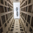 Bán căn hộ chính chủ - CÓ SỔ HỒNG - Căn hộ 79.5m2, giá 2tỷ2