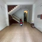 Nhà bán Trần Quang Diệu Q3, HXH, 4 tầng BTCT, vị trí đẹp, đầy đủ tiện ích.