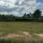 HUẾ NGẬP TỚI NÓC – DÂN DẠ LÊ VẪN… UỐNG CÀ PHÊ NGẮM MƯA!