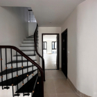 Cho thuê nhà hoàn thiện 5 tầng gần chung cư Vinhomes Ocean Park 3