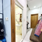 Nhà giá rẻ Quận 10 Hoà Hảo ngang 4,2m dài 12m trệt lững lầu BTCT