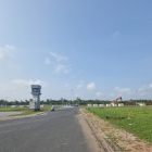 Bán nền thổ cư hướng đông nam gần hồ cảnh quan đối diện tiện ích Nam Long 2