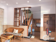 Bán nhà mặt tiền Bắc Sơn Nha Trang Đường rộng 16m. Cách biển 300m 