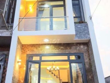 Bán nhà 80m2 mặt tiền Nguyễn Hữu Trí, Bình Chánh cách chợ Đệm 400m giá chỉ 750tr