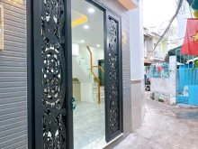 Chỉ 3,5 tỷ - Bến Vân Đồn hiếm bán - nhà đẹp 2PN 2WC - sổ 25,5 m2 - đất dân cư