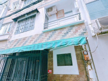 Chỉ 3,5 tỷ - hẻm 4m Khánh Hội - 4 tầng 4 WC - ngang 5,2m