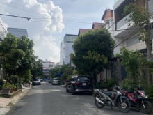 biệt thự quận 7 ngang khủng 9x18 chỉ 17 tỷ x