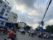 NHÀ THI ĐẤU ĐA NĂNG QUẬN 7 - 40M DÀI 22M - 3 TẦNG - THU NHẬP 100TR/ TH - 85 TỶ 