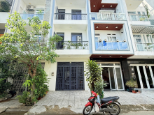 QUẬN 7 - SIÊU PHẨM 4 TẦNG - 4M x 18M - ĐƯỜNG SỐ PHẠM HỮU LẦU- CHÀO 12.7 TỶ 