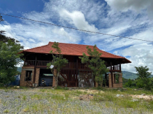 Bán khu kinh doanh phức hợp karaoke- nhà hàng