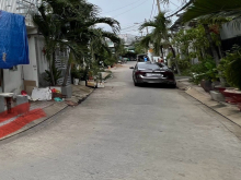 Bán đất 2MT thổ cư hẻm xe hơi Đào Sư Tích