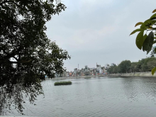 LÔ ĐẤT TO ĐẸP - HIẾM MẶT HỒ ĐẦM TRÒN - VIP LÕI BA ĐÌNH - ĐƯỜNG Ô TÔ TRÁNH