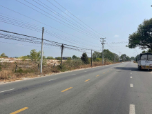 bán đất 9,5x120 Nguyễn Chí Thanh, Tân Bình, LaGi, Bình Thuận. Giá rẻ, sổ riêng