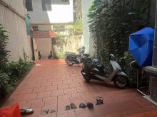 ĐƯỜNG LÁNG, ĐỐNG ĐA: 100M - 4T - MT: 4,9m giá 17,4 tỷ - NHÀ MẶT NGÕ , KINH DOANH