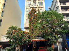 Bán tòa nhà CHDV  Quận 7(8×24m) hầm+ 8 lầu ,50 PN, giá 52 tỷ 