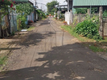 bán đất ngộp ngân hàng.