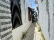  Cho thuê nhà 2 tầng – Đường Trần Kim Xuyến, Hòa Xuân
 • Kết cấu: 2 tầng, gồm 4