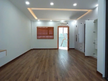 Nhà đẹp Nguyễn Thị Thập - Sát Phú Mỹ Hưng - xe hơi tránh- 4tầng BTCT - 5x28m SHR