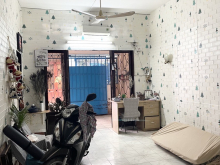 Nhà ngang 6m, 71m2, hẻm 4m, hẻm cụt an ninh. Pháp lý chuẩn. Nhà cũ