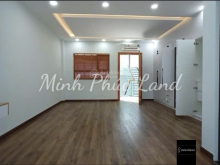 Bán nhà Nguyễn Thị Thập - kế Phú Mỹ Hưng - hẻm xe hơi - 4 tầng BTCT - 5x28m -SHR